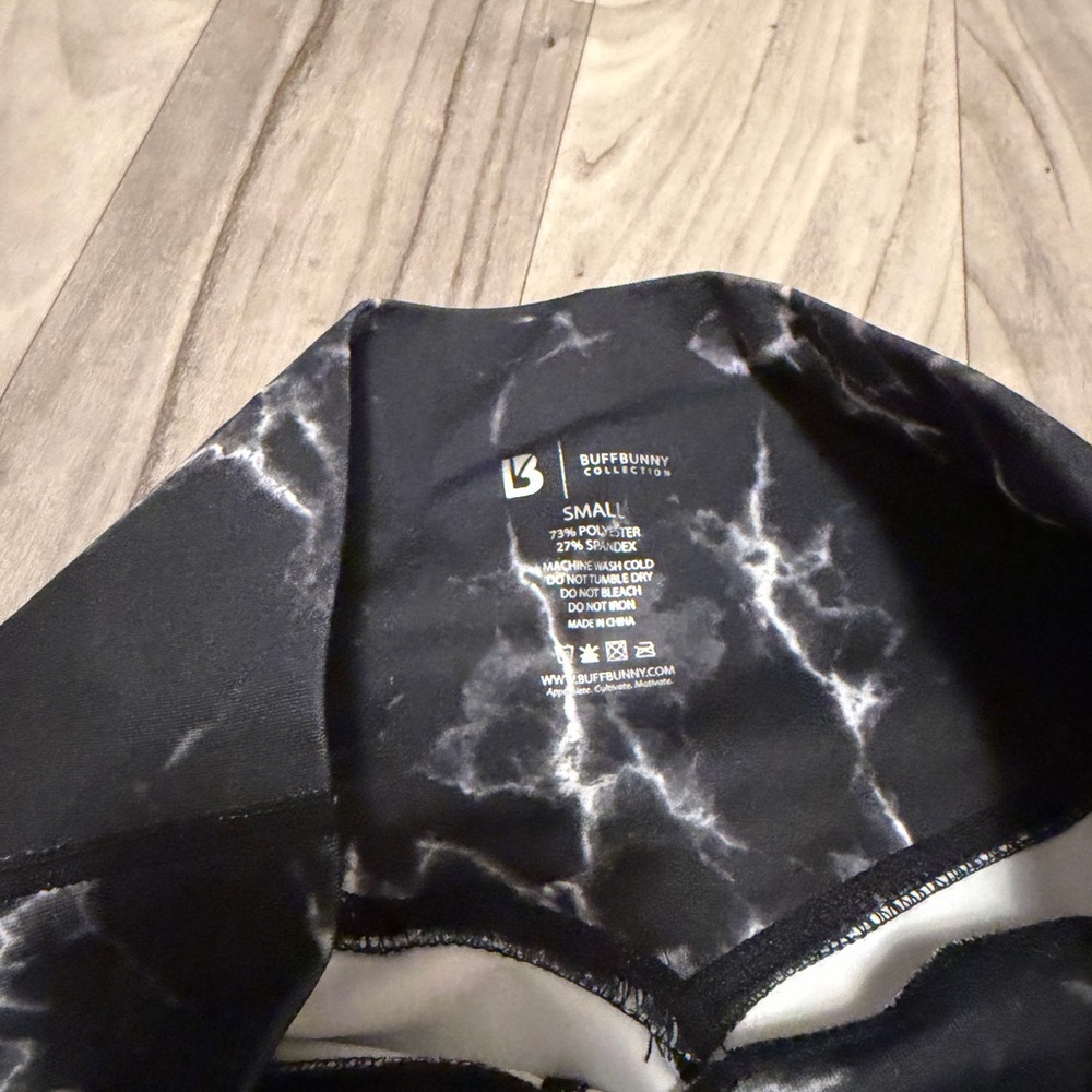 BuffBunny Monochrome Marble Leggings